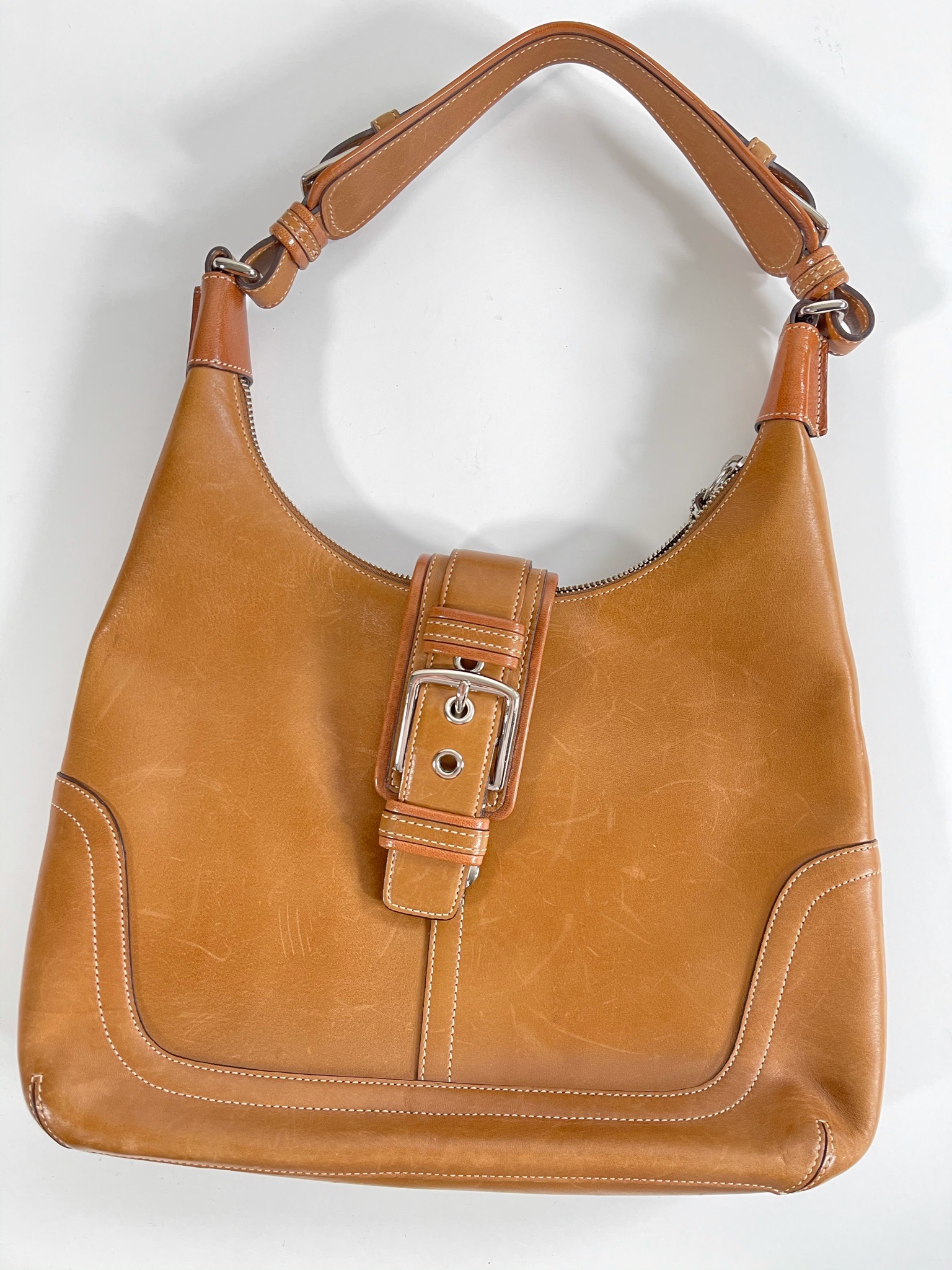 SOLD – Coach Caramel Leather Hobo Bag → Hotbox Vintage