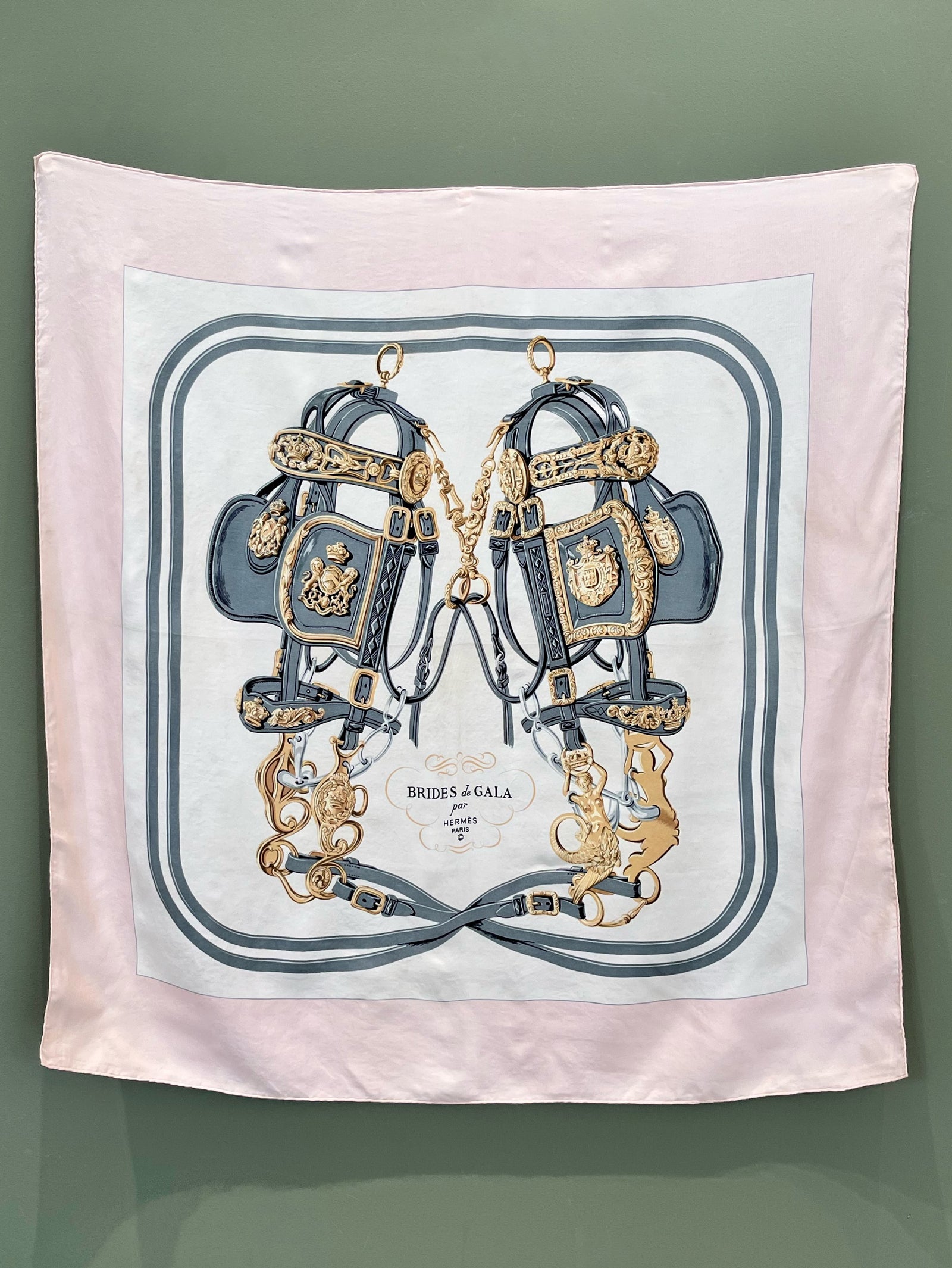 VINTAGE HERMES｜スカーフ BRIDES DE GALA カレ90 – H+HELIOTROPE