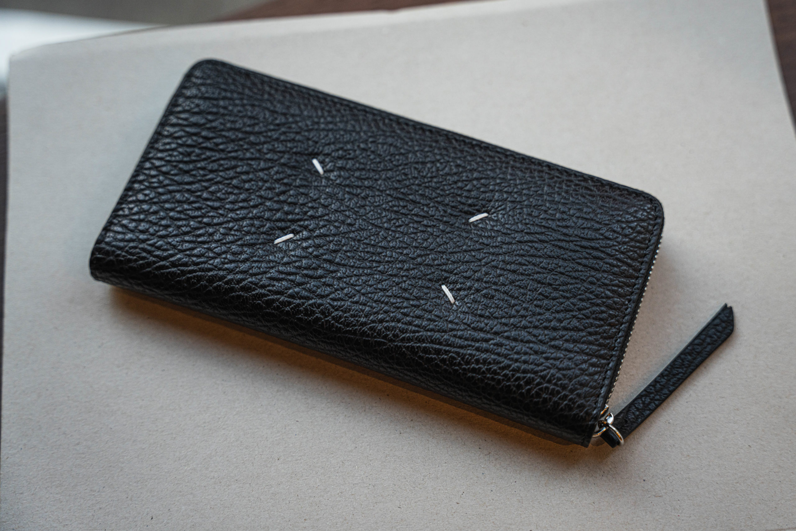 メゾンマルジェラのロングウォレット 2023年春夏モデル | HUES 福岡