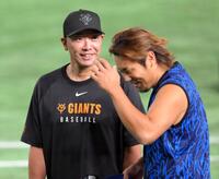 巨人 坂本勇人が筒香嘉智と談笑 森敬斗らにも声かけ 阿部監督は元G