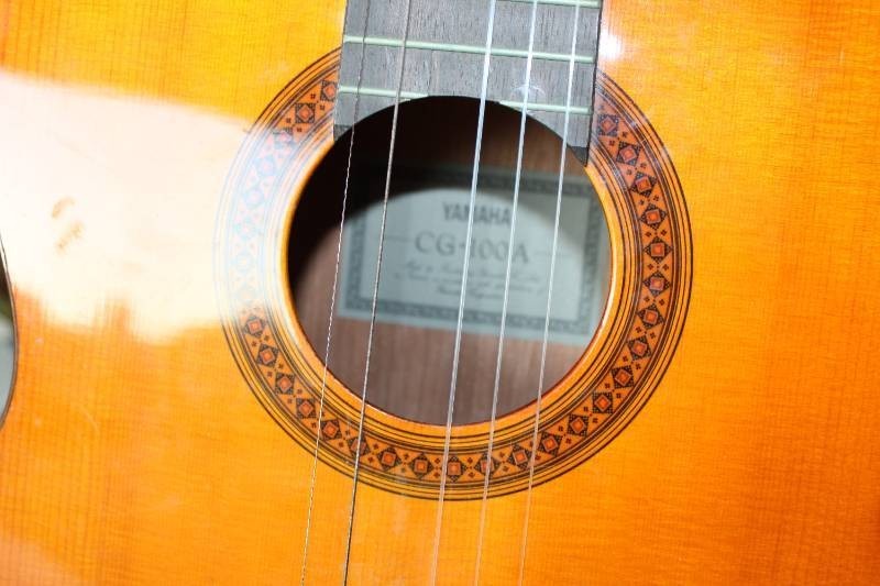 Yamaha CG-100A Classical Acoustic Guitar with Samick Box | eBay