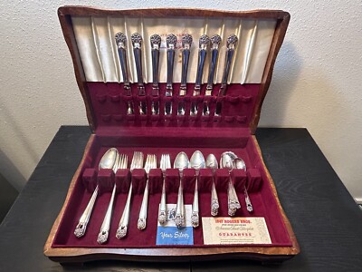 1847 Rogers Bros “Eternally Yours” Silver Plate Silverware Boxed