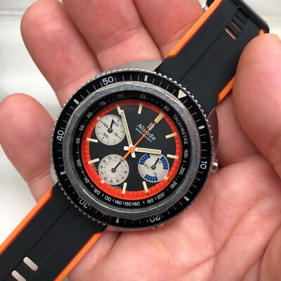 1960s Nivada Grenchen ChronoKing 4324 Valjoux 72 Steel Vintage