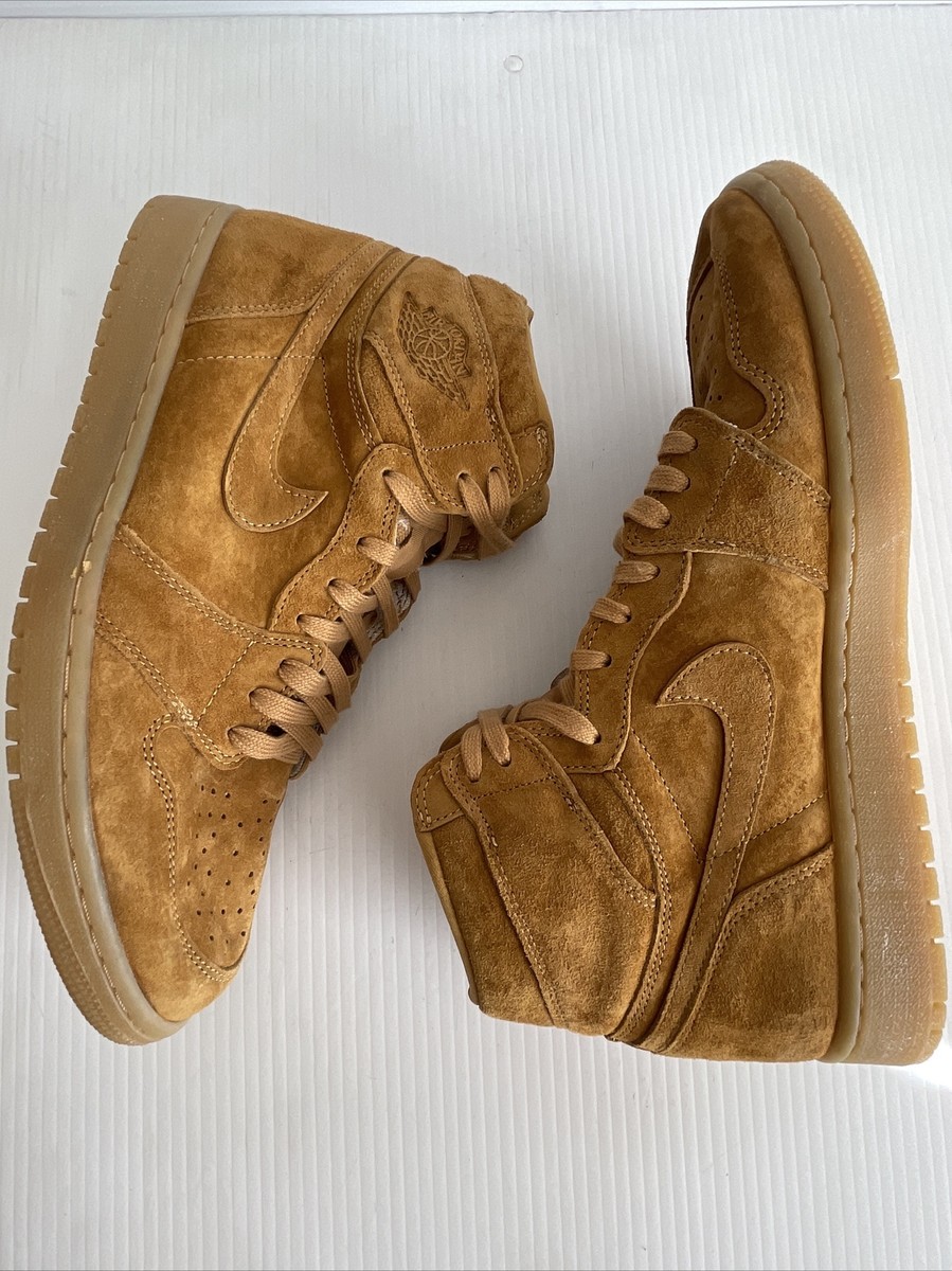 Nike Air Jordan 1 Retro High OG “Wheat” Golden Harvest Sneaker
