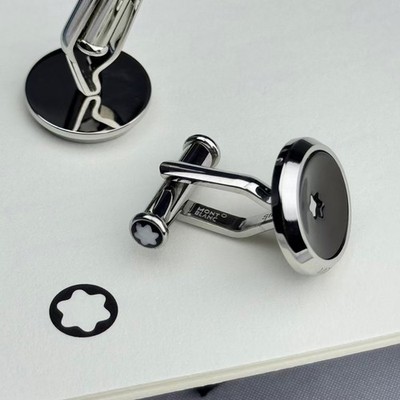 Montblanc Star cufflinks round shape in stainless steel with a