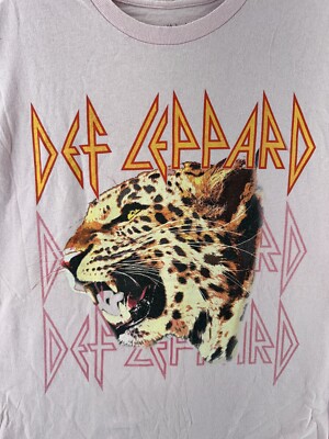 Def Leppard Pink Women's Medium Graphic T-Shirt Cotton M | eBay