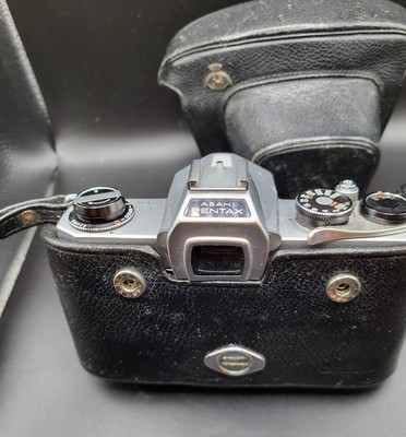 ASAHI PENTAX SPOTMATIC SP & Super Takumar 55mm F1.8 Film Camera