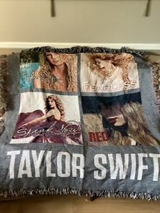 Red Blanket Taylor Swift for sale | eBay