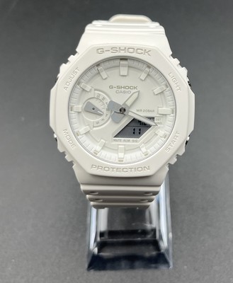 Casio G Shock G-Shock GA-2100 7A 5611 Digital White Model Japan