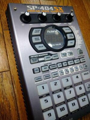 Roland SP-404SX Compact Linear Wave Sampler from JAPAN USED VG | eBay