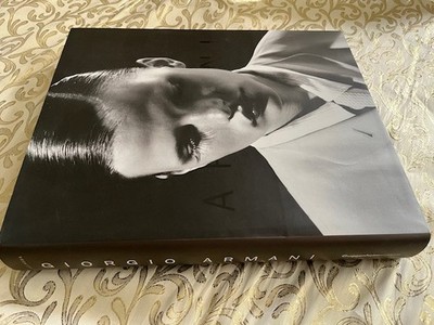 Giorgio Armani Guggenheim Museum exhibition catalog 10.5x12