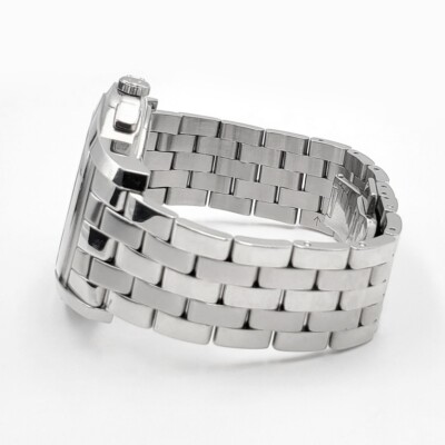 Gucci 5500 Chronograph Calendar Stainless Steel Bracelet Quartz