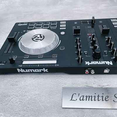 Numark MIXTRACK PRO 3 DJ Controller Mixer Audio Equipment MTP3