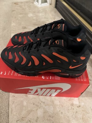Fd4290-010) Nike Air Max Plus Drift Off Noir/Hyper Crimson-Black