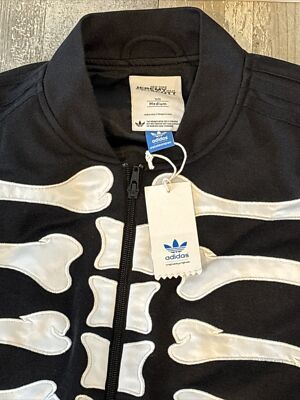 ADIDAS JEREMY SCOTT BONES SKELETON JACKET SZ MEDIUM NEW RARE OBYO