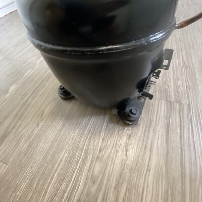 Whirlpool Kitchen-Aid Viking Refrigerator Compressor VEGY 8H