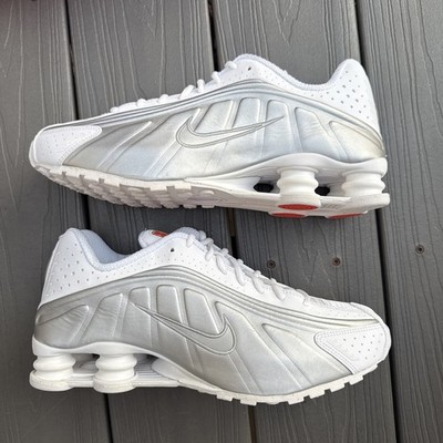 Nike Shox R4 White Metallic Silver Women's Size 11 Men's Size 9.5