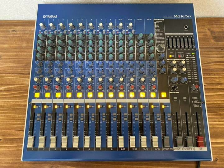 Yamaha MG16 /6fx 16 channel Analog console Mixer Audio Equipment