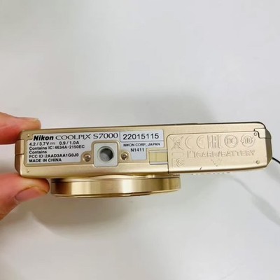 Nikon COOLPIX S7000 Gold Digital Camera 16 MP 20x Optical Zoom