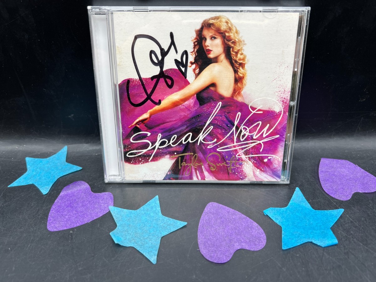 AUTHENTIC Taylor Swift Signed Autograph 2010 Speak Now CD Album