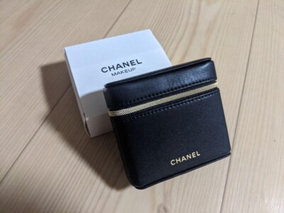 Chanel Lip Case with Mirror 9×8.5×2.5cm(hold 4 lips) w/Box (w