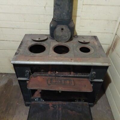 VINTAGE ANTIQUE CAST IRON WOOD FIRE STOVE | eBay