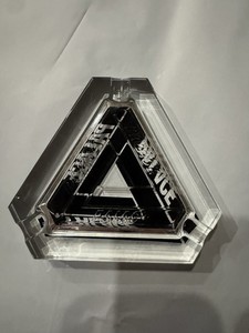 PALACE TRI-FERG CERAMIC ASHTRAY 灰皿 TRI-FERG CERAMIC ASHTRAY