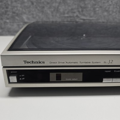 Technics Quartz Direct Drive Automatic Turntable System (SL-J2