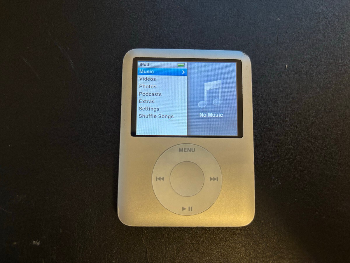 Apple iPod 3色セット ピンク・シルバー・グリーン3 Apple iPod 3色