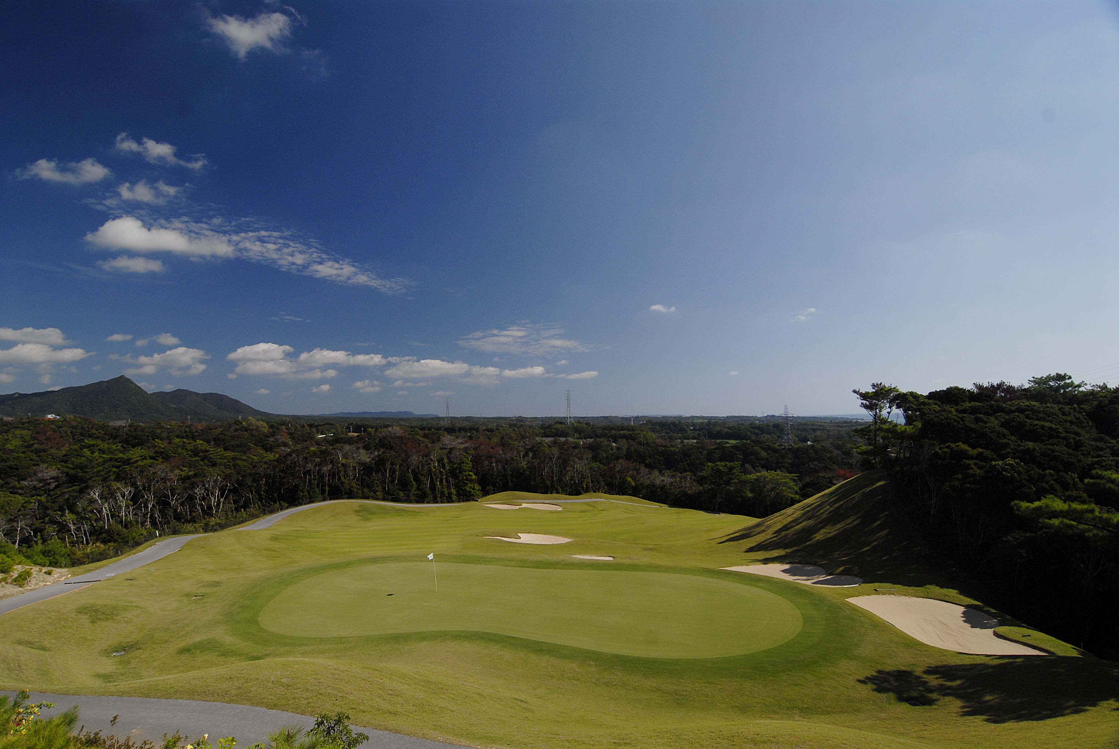 宜野座カントリークラブを予約する｜GDOゴルフ場予約
