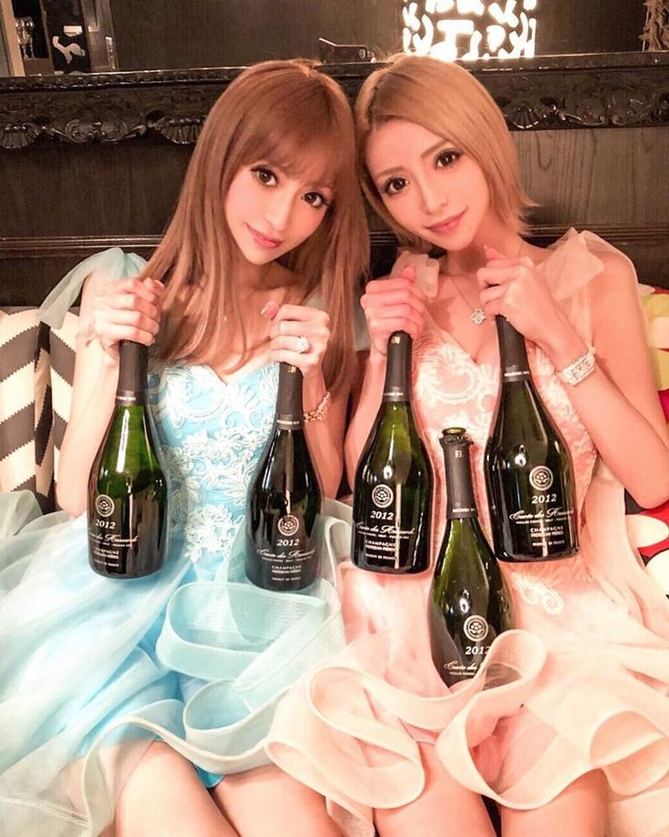 愛沢えみり on Instagram: “. . フォーティーファイブ🍾💞 ひびたんの