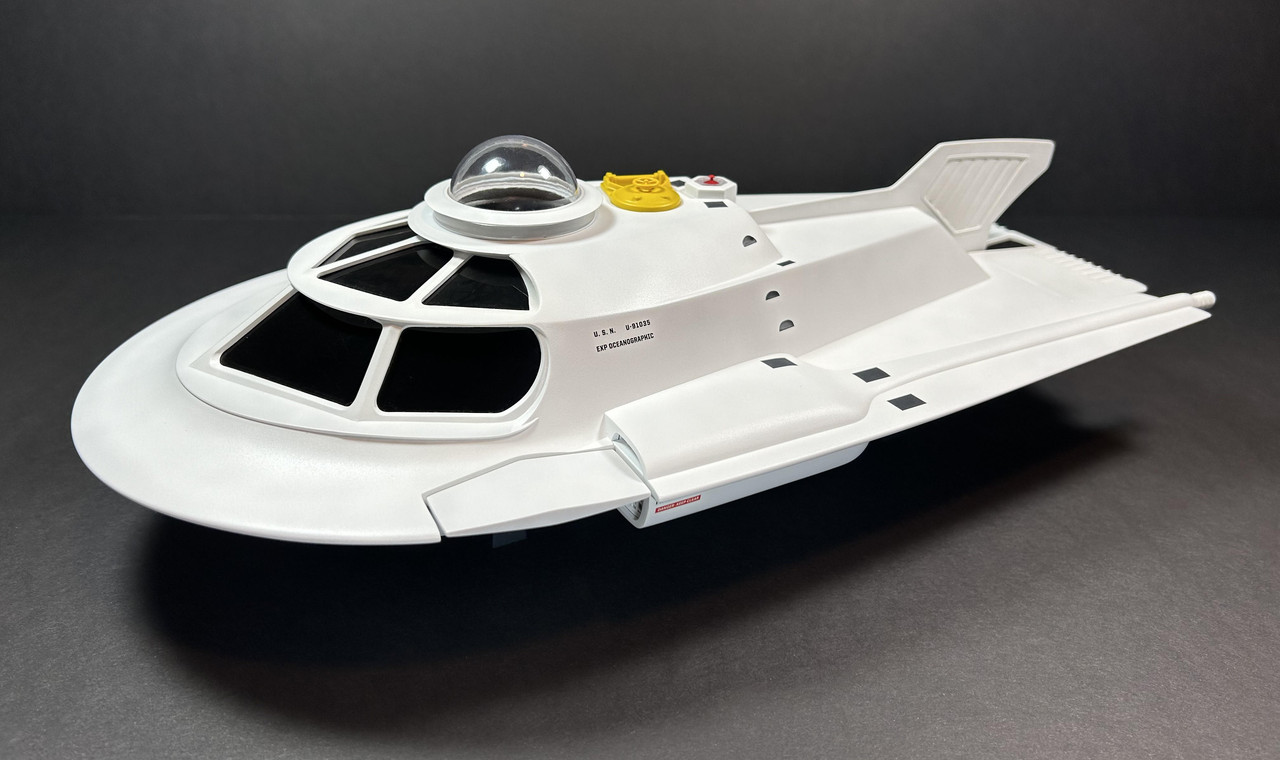 Finished Photos of the Proteus Submarine from Fantastic Voyage