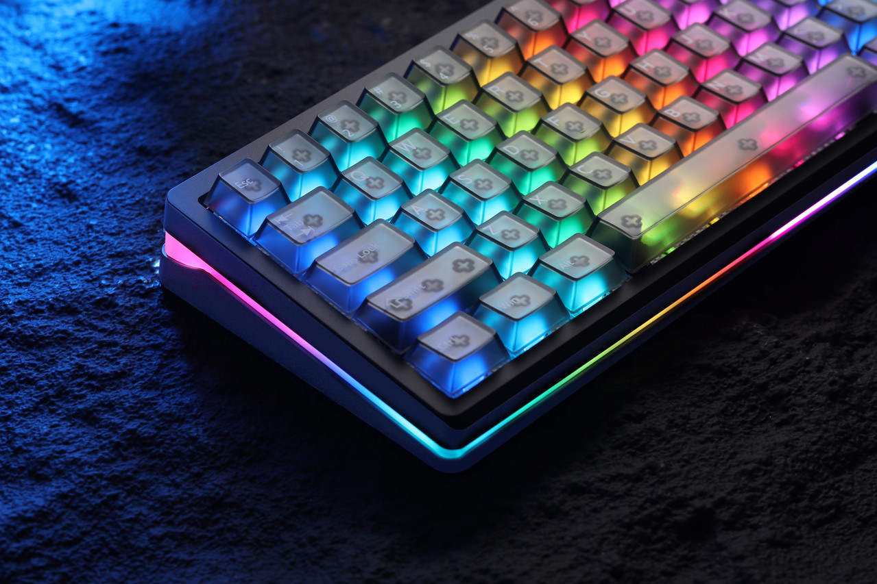 EverGlide AE68 Pro White ラピッドトリガーキーボード