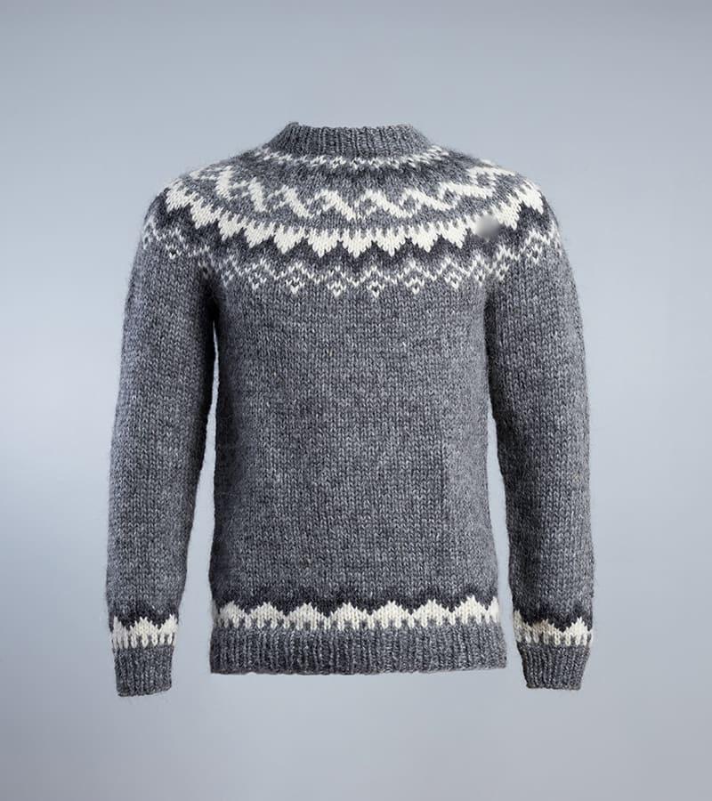 アイスランドのロパペイサがめちゃくちゃ毛が抜けるんだよね！セーター