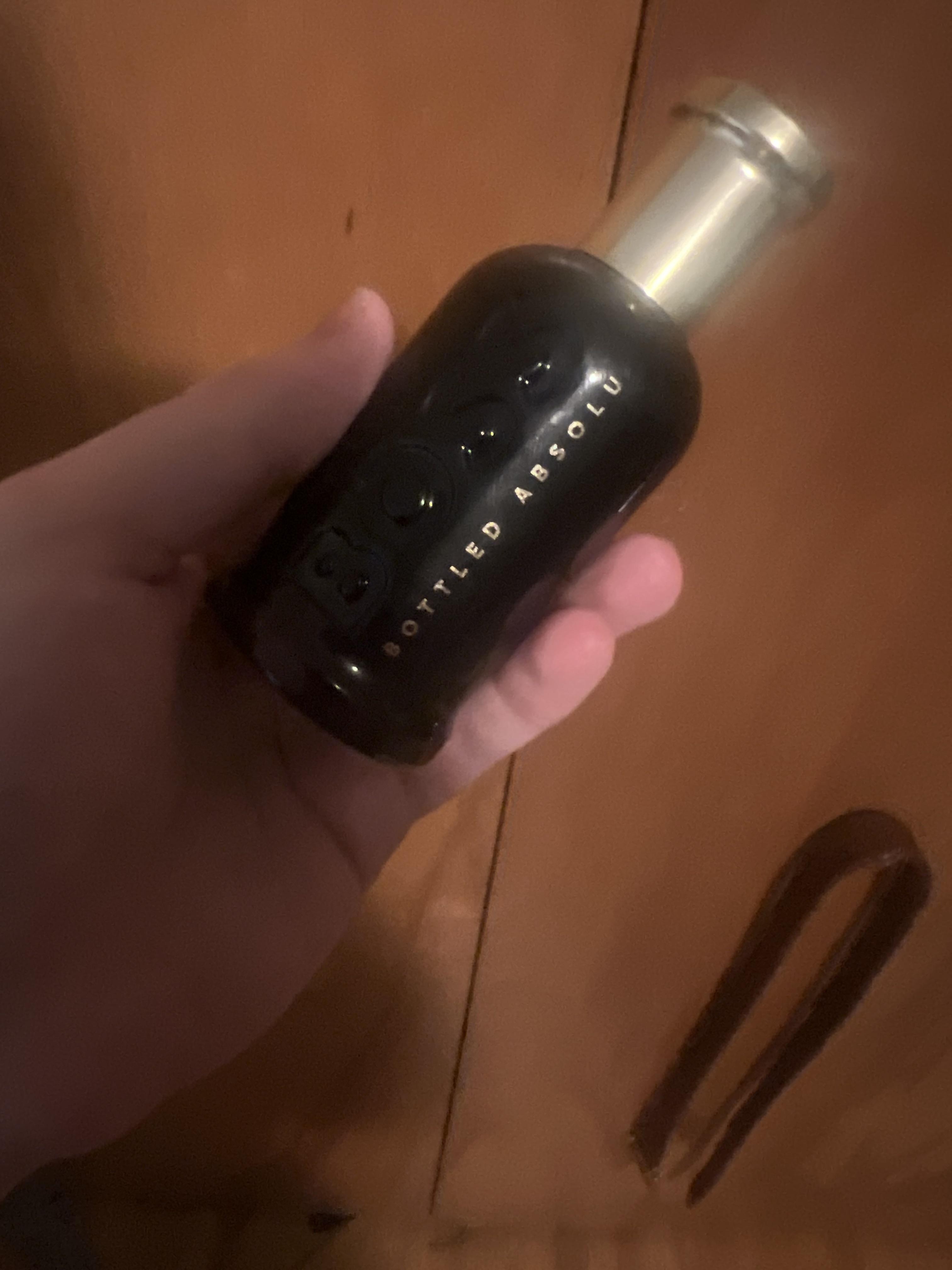 今日の香りは、Hugo boss bottled absoluだよ！ : r/ScentHeads