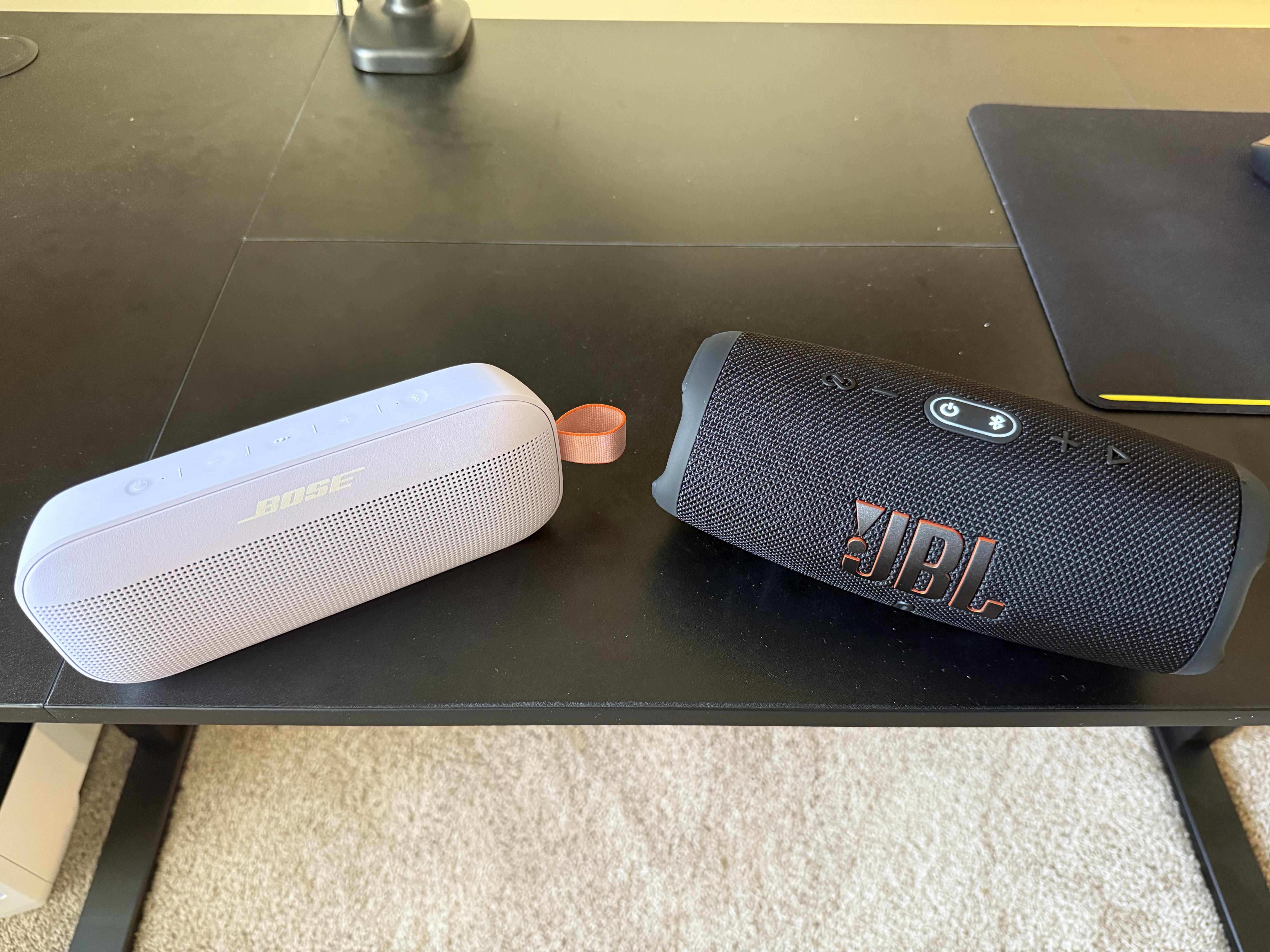 JBL Charger 5 は Bose SoundLink Flex より全然良いよ！ : r