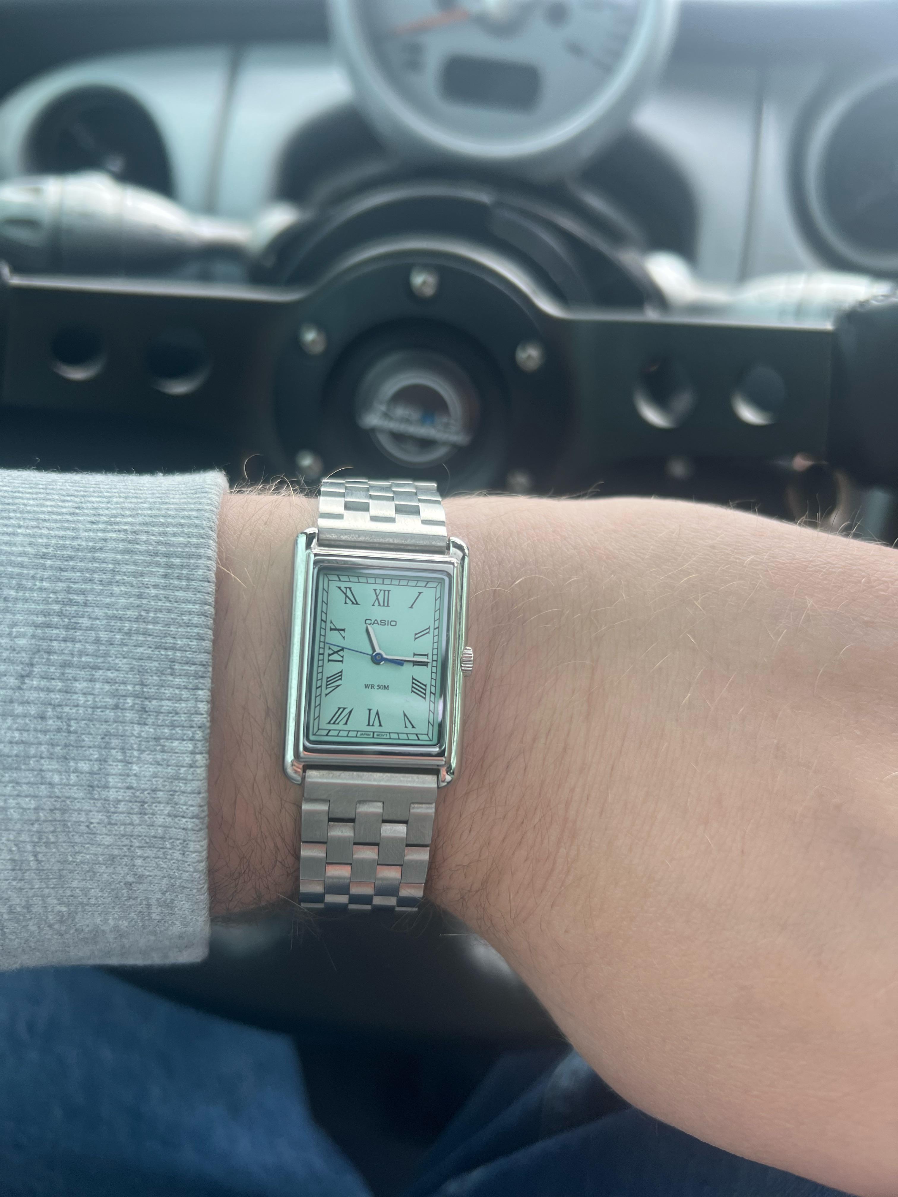 casio] LTP-B165L-2BV、安物のAmazonバンド付き。 : r/Watches