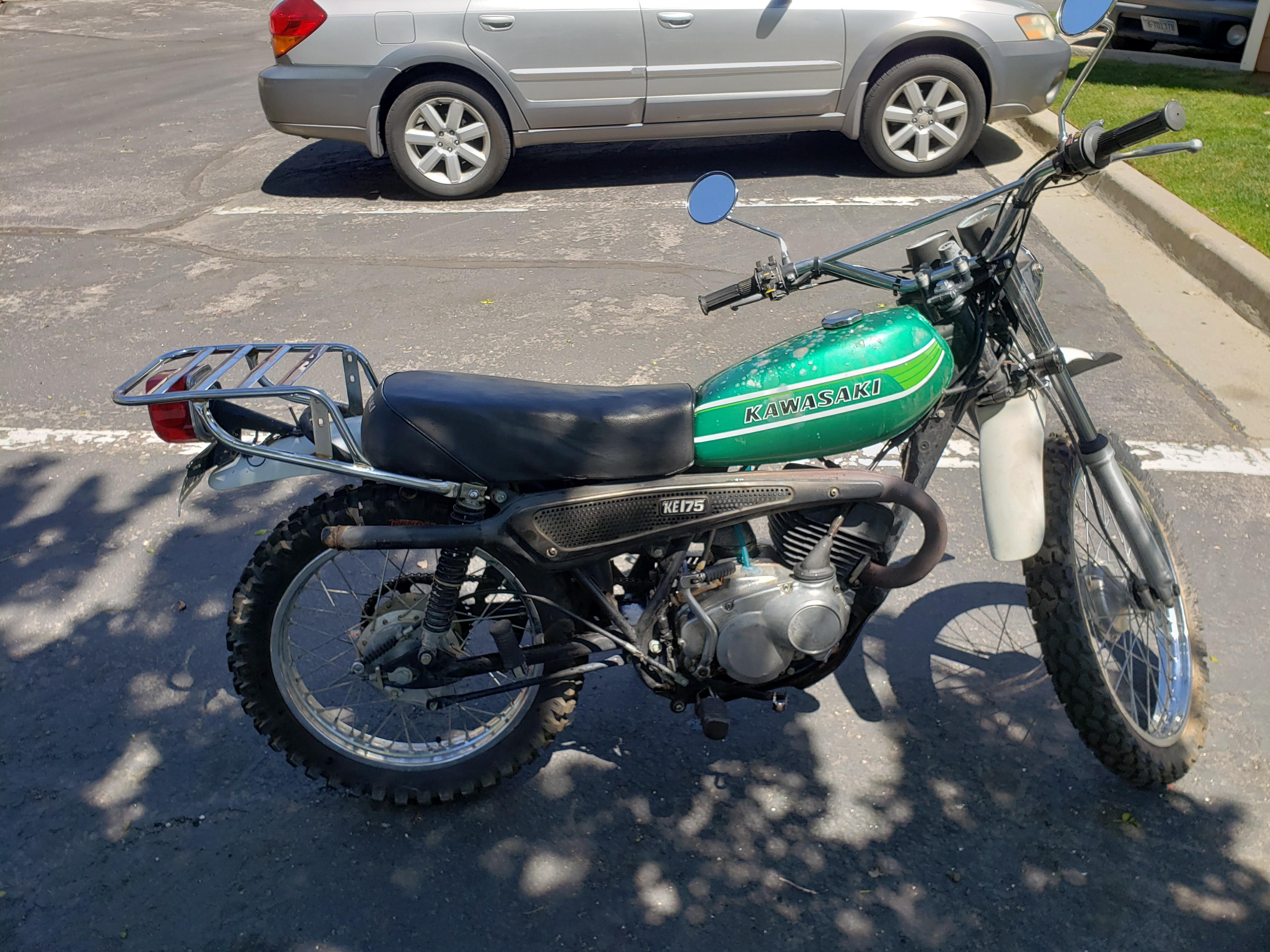 My 1978 ke175. 2 stroke masterpiece. She's a classic 👌 : r/Dualsport