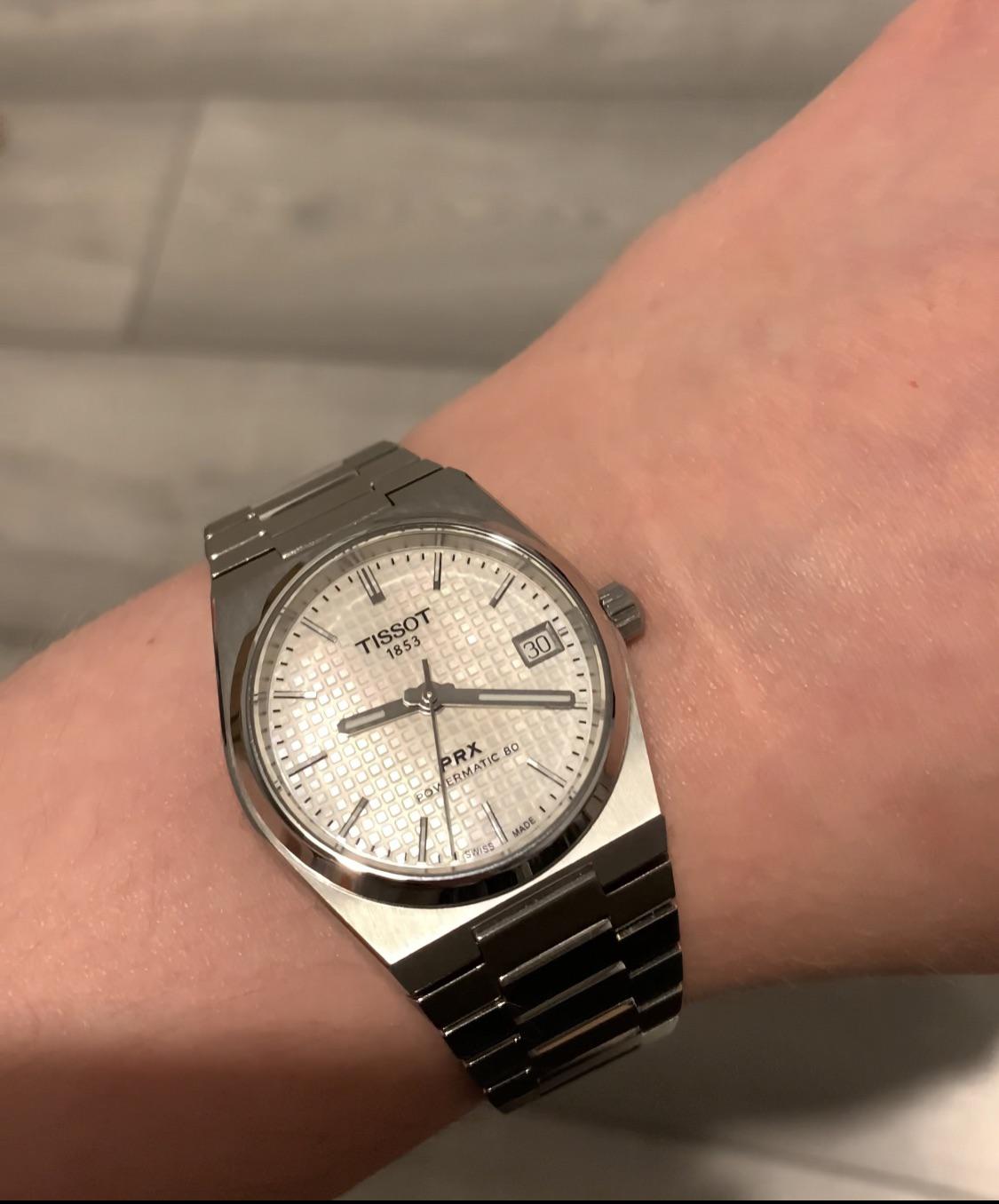 Tissot PRX MOP] 初めてのスイス時計 : r/Watches