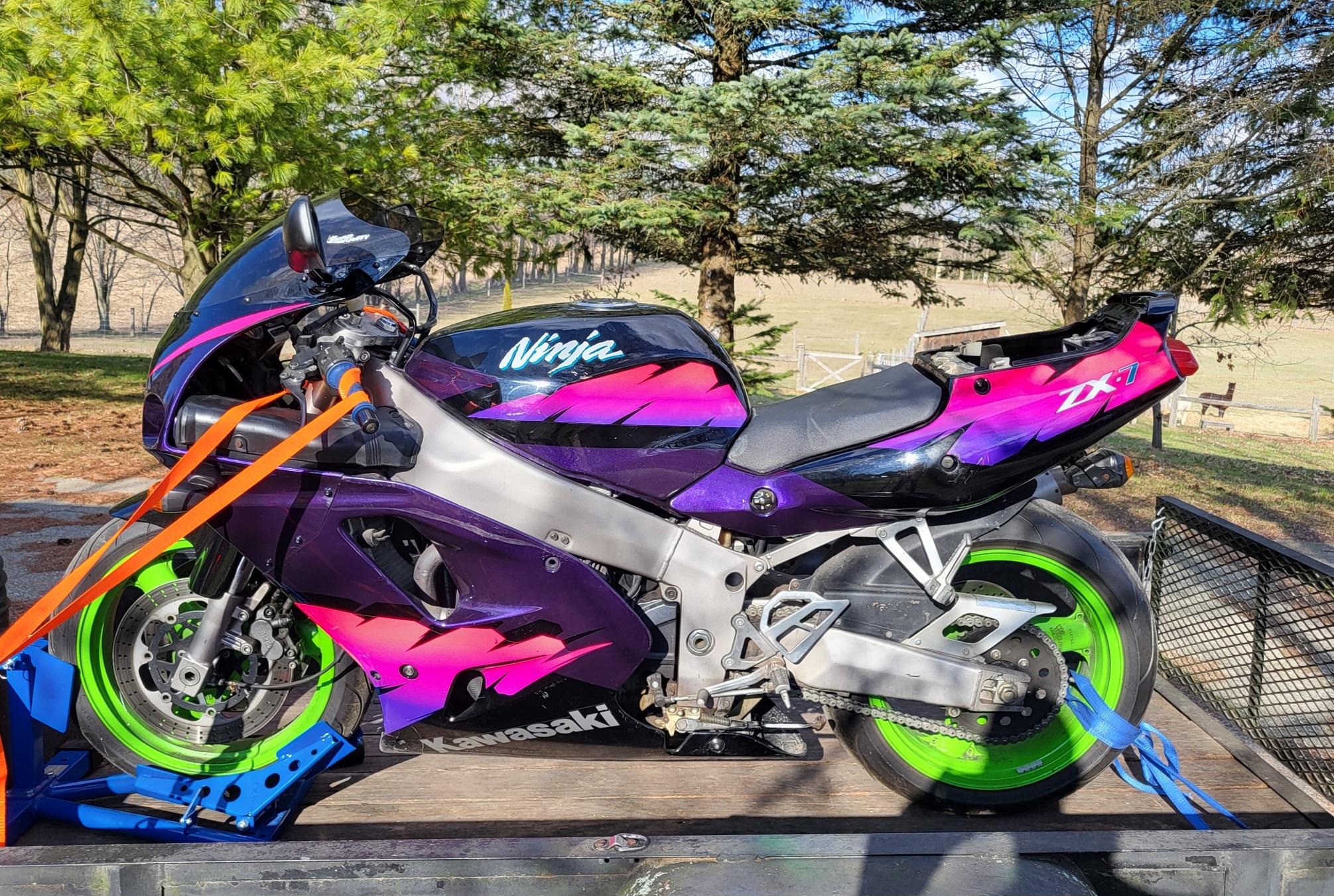 1994 ZX-7 : r/Kawasaki