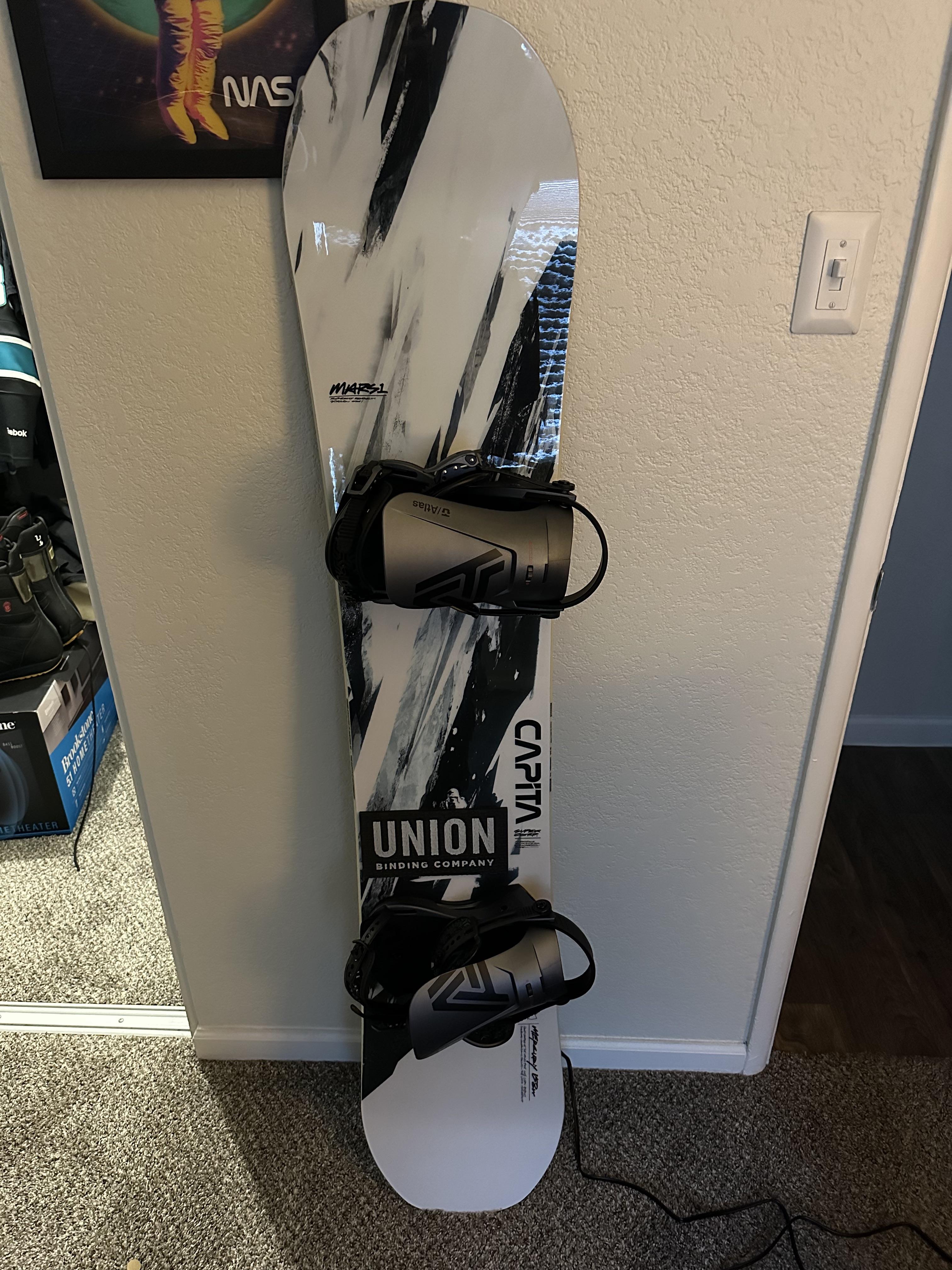 New rig for this season. Capita Mercury with Union Atlas bindings