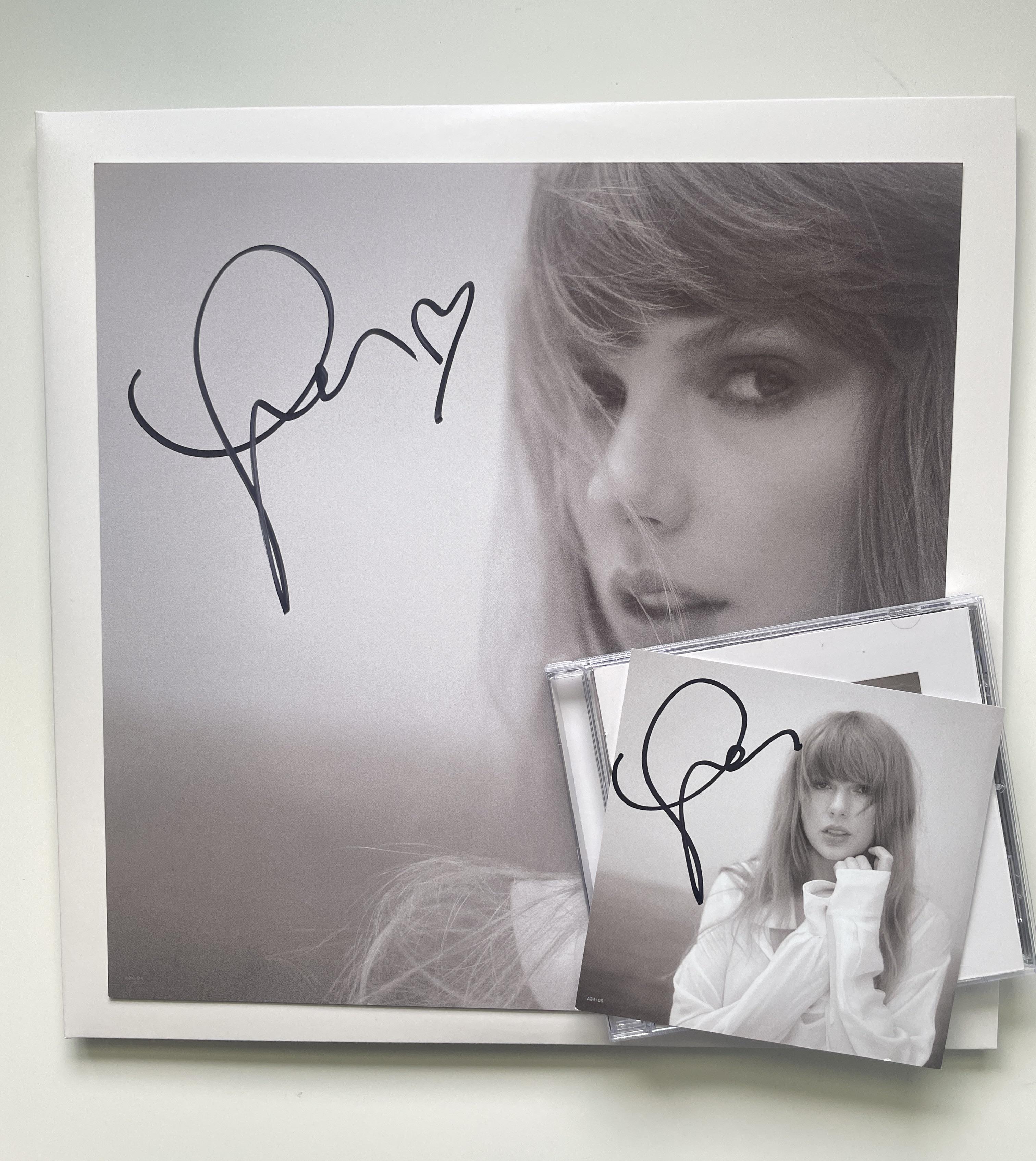 TTPD Signed CD & Vinyl : r/TaylorSwiftAutographs
