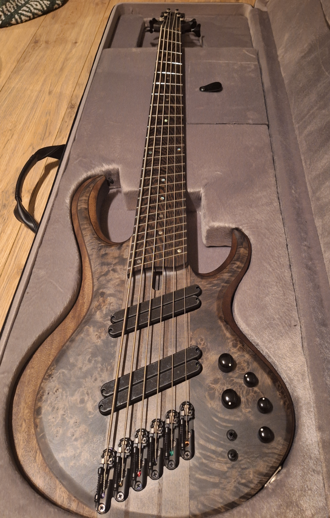 NBD: Ibanez BTB806ms, my first multiscale! What you think? : r