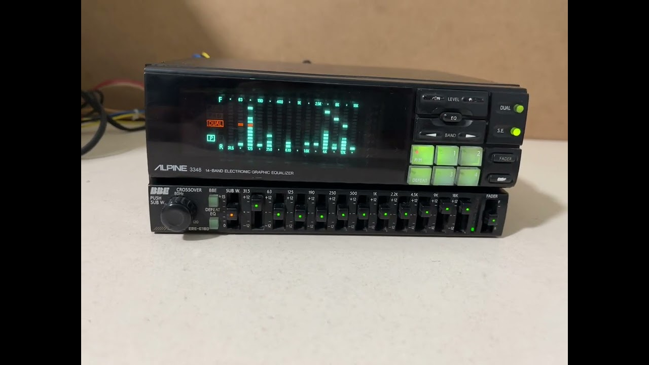 Alpine 3348 - YouTube