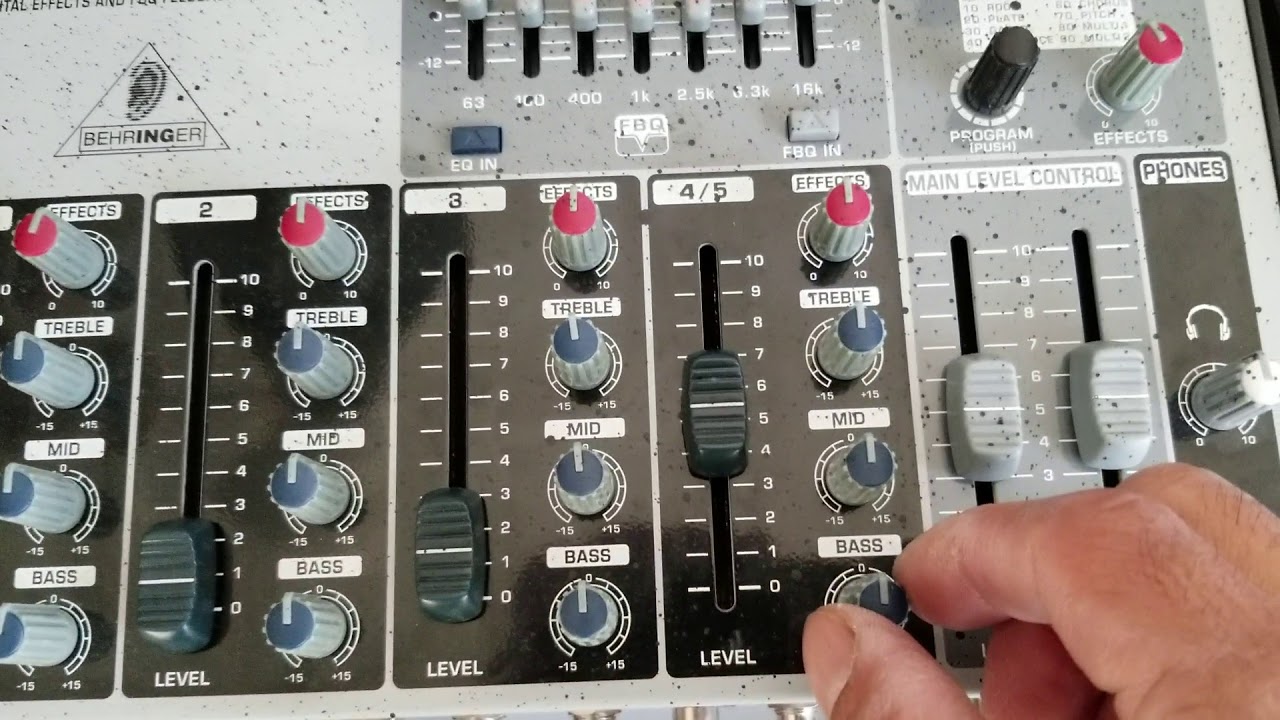 Behringer EUROPORT EPA150 Compact Portable Sound System - YouTube