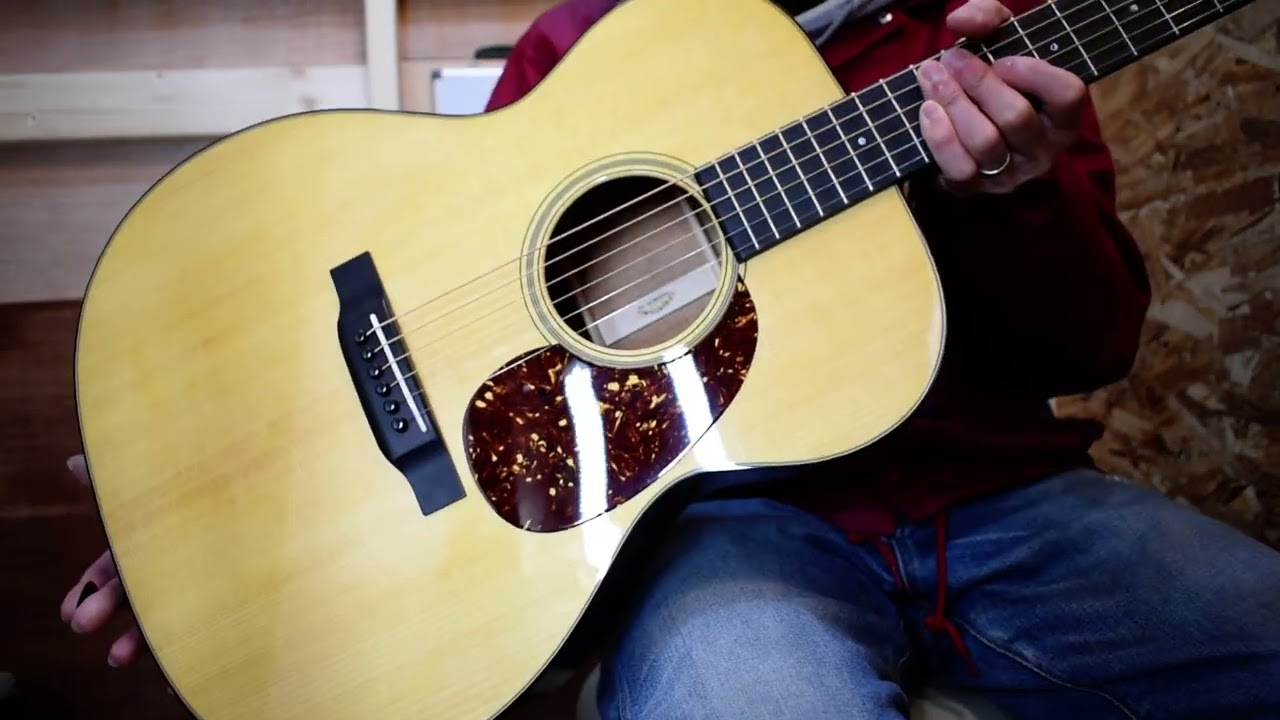 000トリプルオー♪MARTIN&HEADWAY】弾き比べてみました