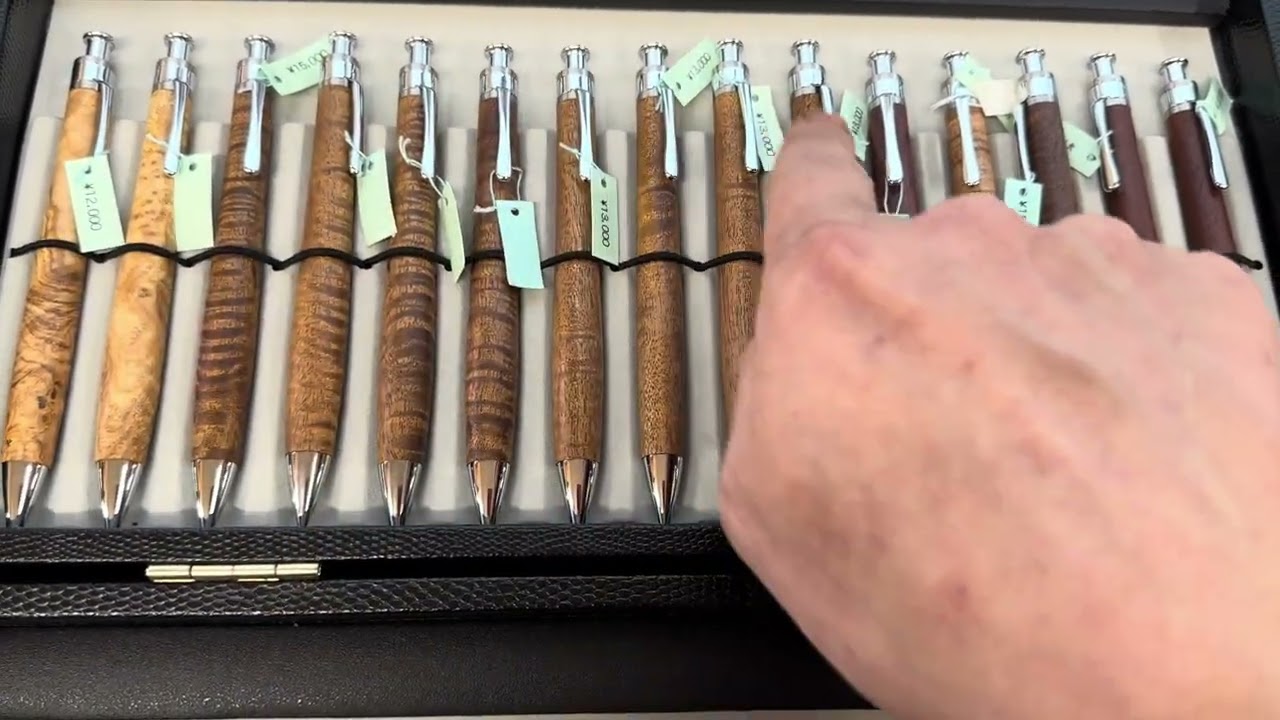 新宿個展 作品紹介 ペンシル楔 その9 メイン材の黒檀こぶ杢 - YouTube