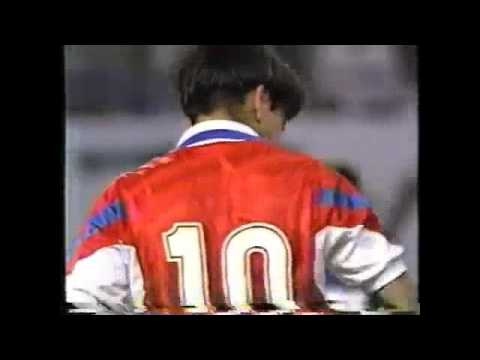 1996年 日本vsウルグアイ 20歳のレコバ無双 - YouTube