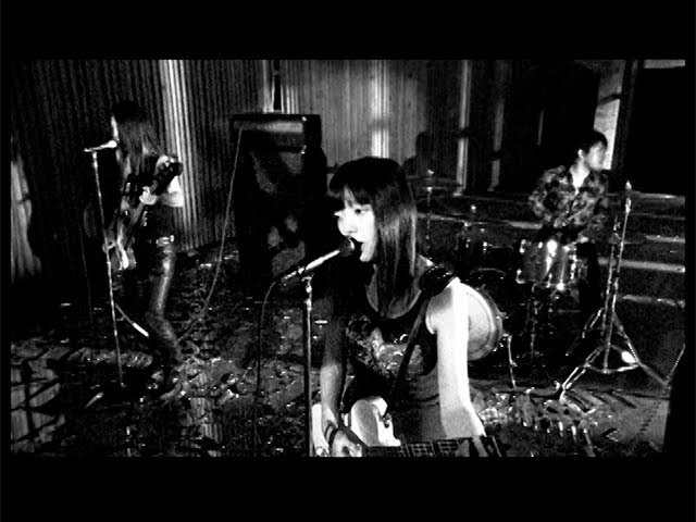 青い亀裂 / GO!GO!7188 - YouTube