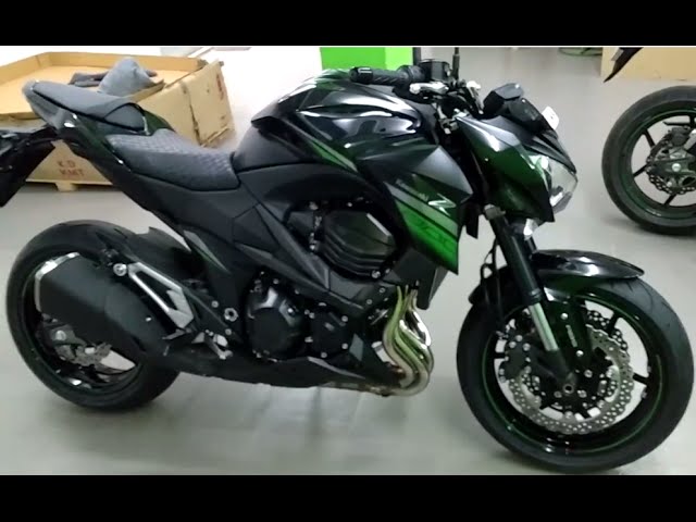 Kawasaki Z 800 2015 | insane Exhaust sound and Showroom View I